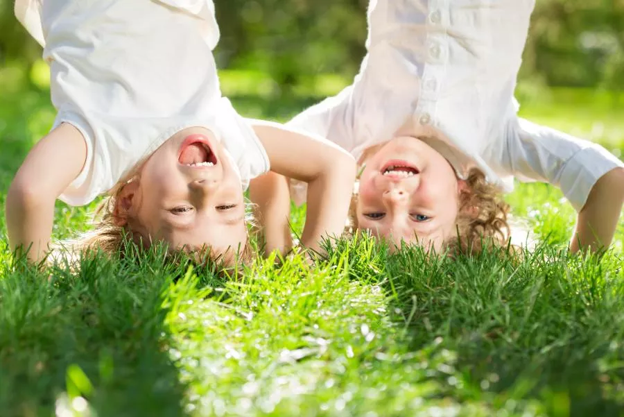 Летние каникулы - это период особой ответственности родителей за жизнь и здоровье своих детей. Летние каникулы - это период особой ответственности родителей за жизнь и здоровье своих детей.