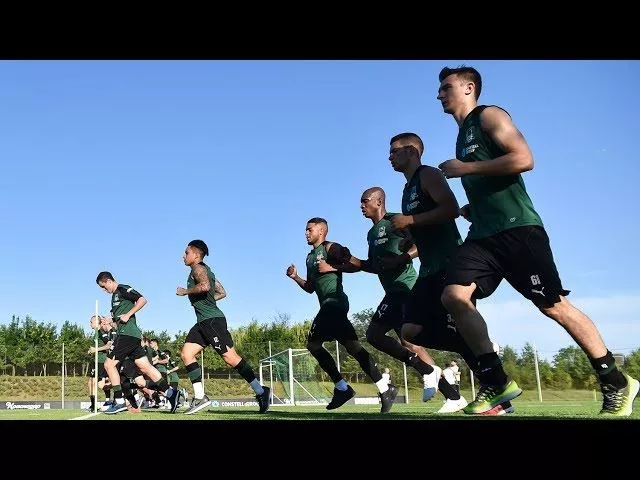 Медобследование завершено. Начинается напряженная работа