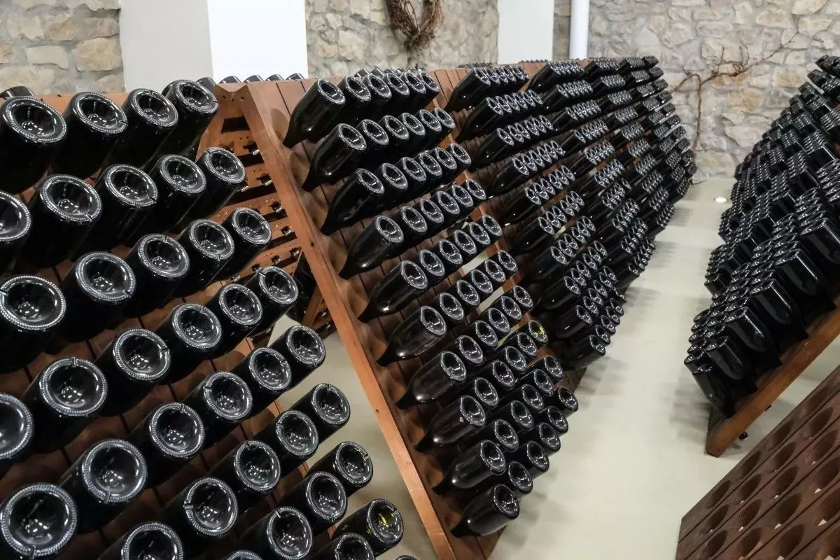 Виноделы Кубани сохраняют и поддерживают качество собственной продукции на постоянной основе.