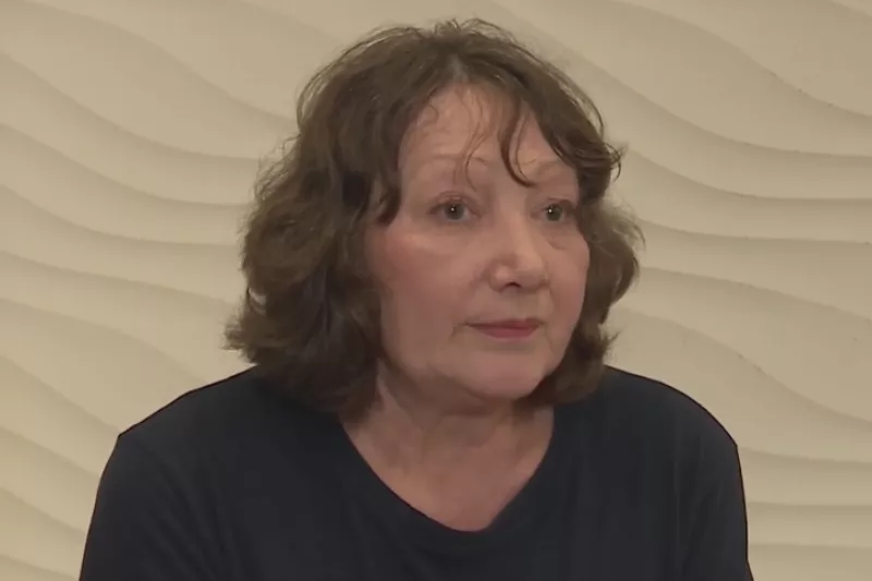 Нелли Воскобойникова, теща Антона.