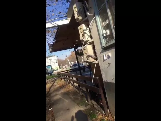 Водитель иномарки нарушает ПДД в Краснодаре