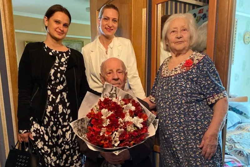 Петр Стефанович и Татьяна Петровна Алешины