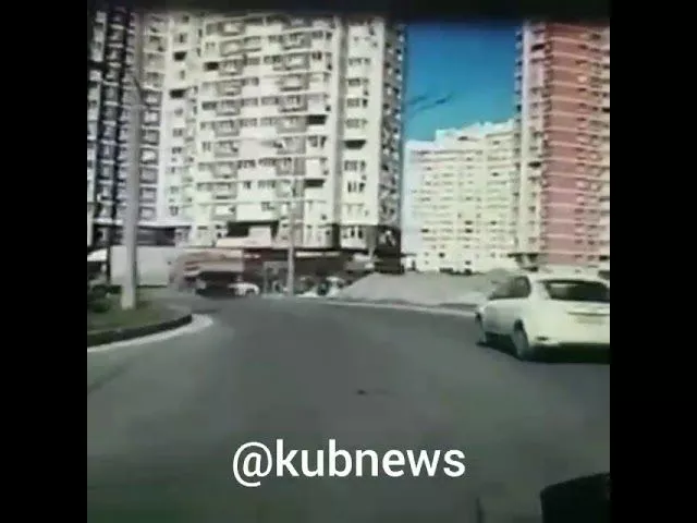 ДТП с грузовиком на ЮМР, 8 апреля