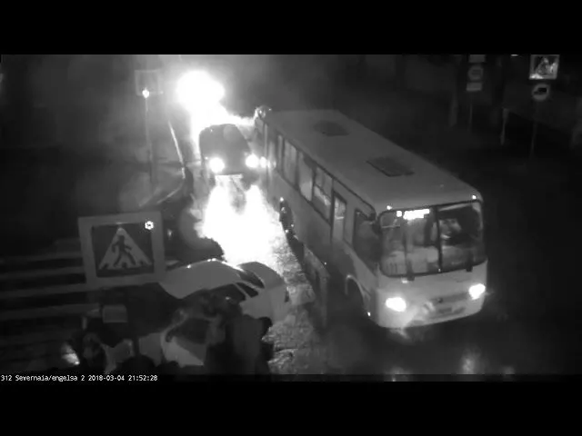 Перекрёсток улиц  Северная и Энгельса, 4 марта