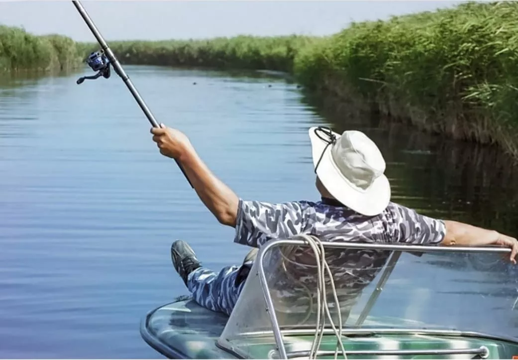 Рыбалка и охота в местных лиманах известны далеко за пределами Краснодарского края. Рыбалка и охота в местных лиманах известны далеко за пределами Краснодарского края.