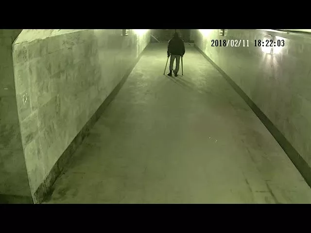 Попрошайка на костылях. Краснодар