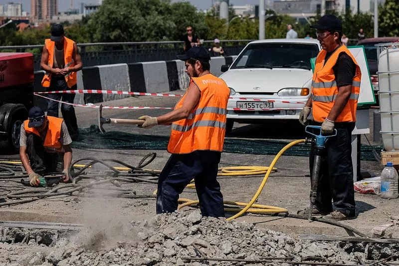 Ремонт Яблоновского моста в Краснодаре продолжался 7 суток.