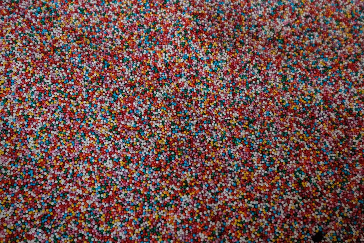 К Пасхе хлебзавод должен отправить на прилавки краснодарских магазинов 100 тысяч куличей.﻿ 