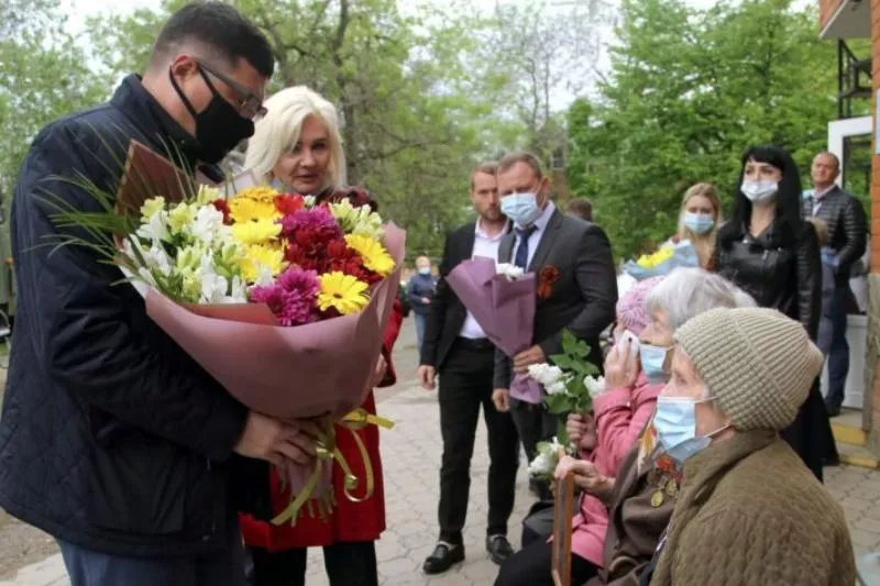 Глава муниципалитета Андрей Палий поздравляет ветеранов с самым главным праздником – Днем Победы.  