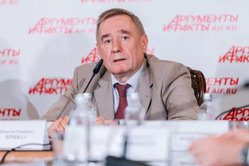 Николай Брико, главный эпидемиолог России, академик РАН, заведующий кафедрой эпидемиологии и доказательной медицины Первого МГМУ им. И. М. Сеченова. Николай Брико, главный эпидемиолог России, академик РАН, заведующий кафедрой эпидемиологии и доказательной медицины Первого МГМУ им. И. М. Сеченова.