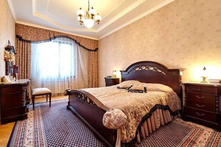 Четырехкомнатная квартира в историческом центре Краснодара стоит 44 млн рублей. Четырехкомнатная квартира в историческом центре Краснодара стоит 44 млн рублей.