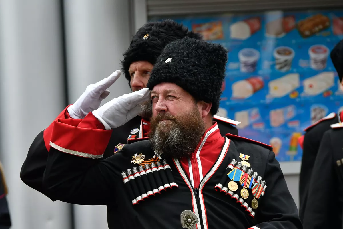 Военный парад в городе-герое Новороссийске. Военный парад в городе-герое Новороссийске.