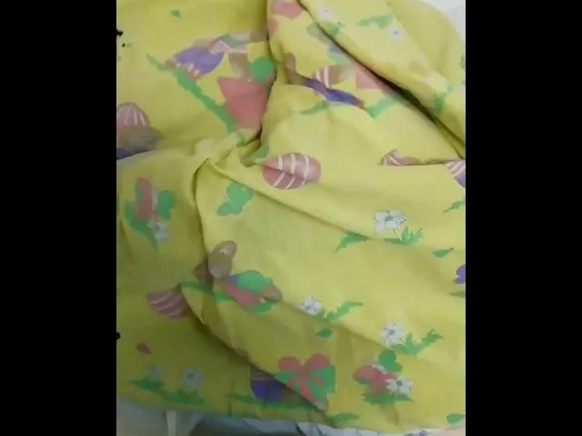 Роженице в роддоме Тимашевска выдали порванное одеяло