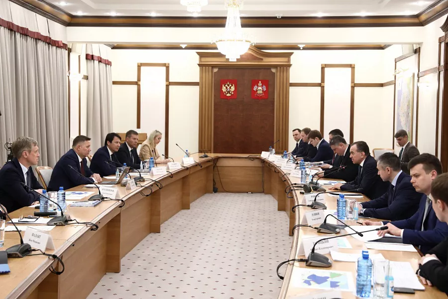 Губернатор Кубани и гендиректор корпорации «Туризм.РФ» обсудили строительство семейного курорта «Новая Анапа»