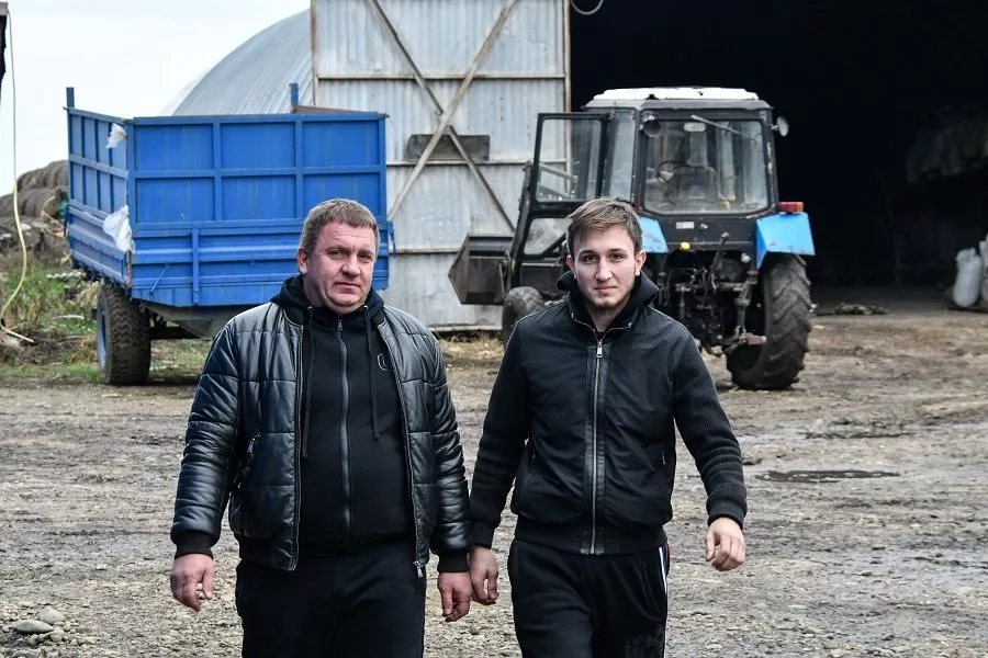 С сыном Станиславом