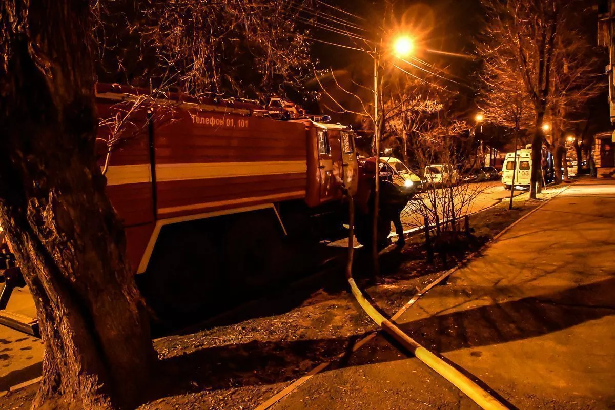 Пожар произошел в ночь на 27 января в многоквартирном доме на ул. Янковского