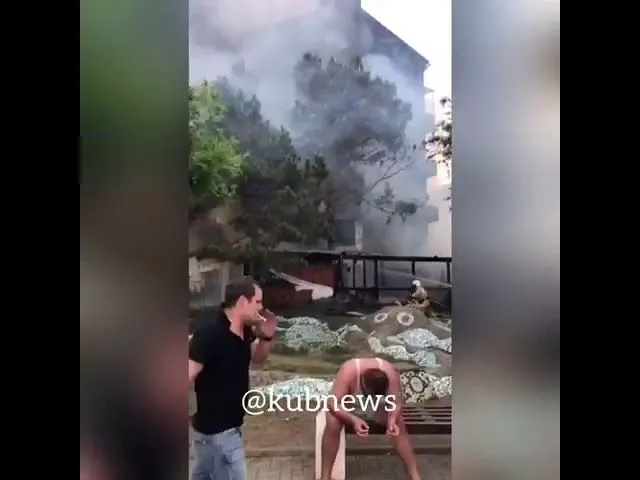 В Анапе загорелось кафе. 19.05.2019