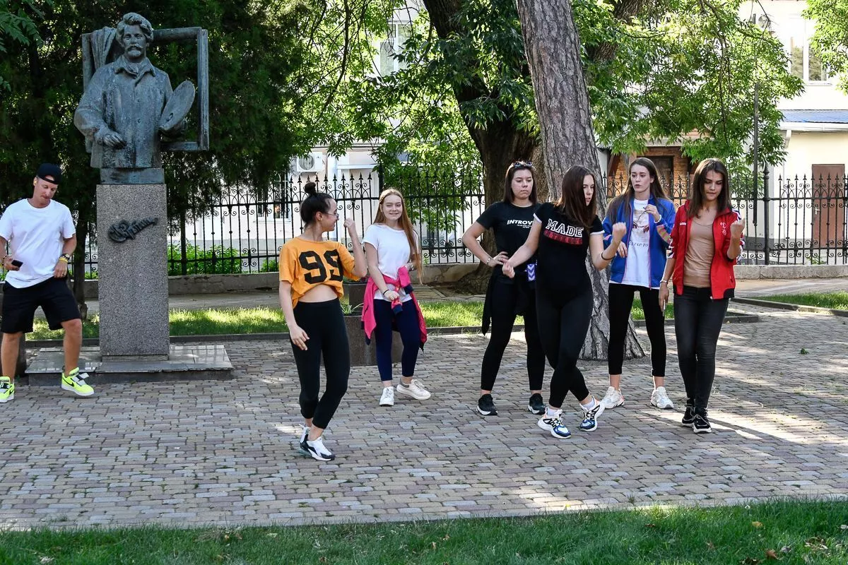 Яркий праздник для молодежи.