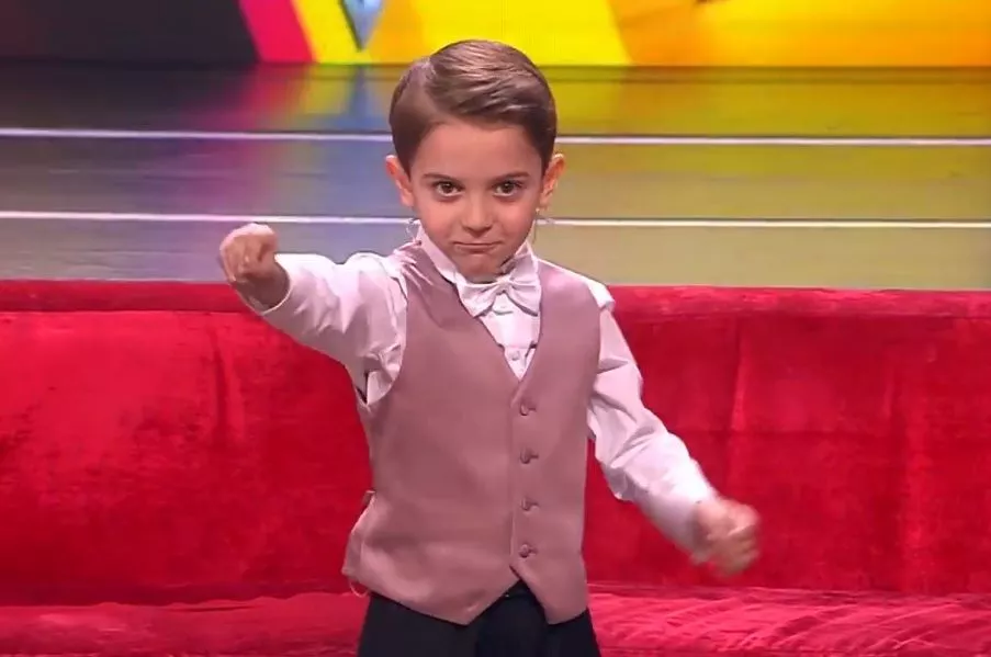 Иван Влачуга и Максим Галкин на телешоу "Лучше всех!" Иван Влачуга и Максим Галкин на телешоу "Лучше всех!"