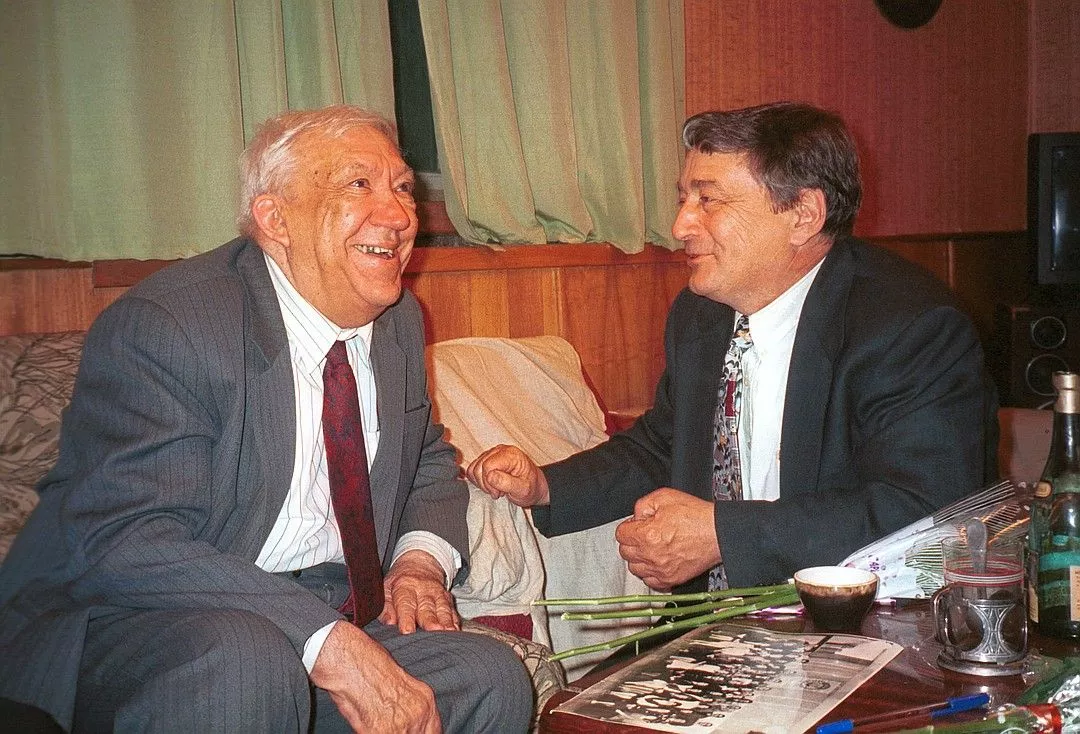 С Юрием Никулиным. С Юрием Никулиным.