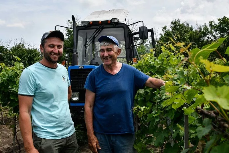 Олег и Сергей Марковы. Олег и Сергей Марковы.