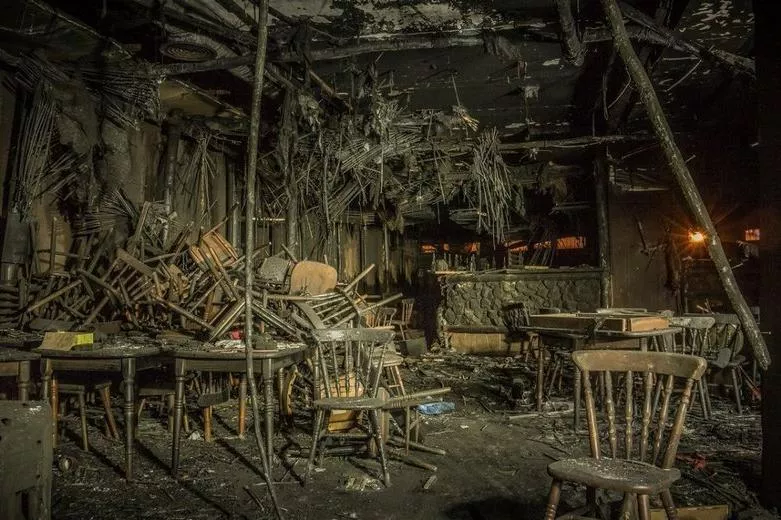 Пожар в пермском клубе «Хромая лошадь» произошел 5 декабря 2009 года. 