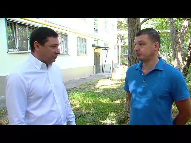 Евгений Первышов о ремонте фасада дома по  ул. им. Димитрова, 133