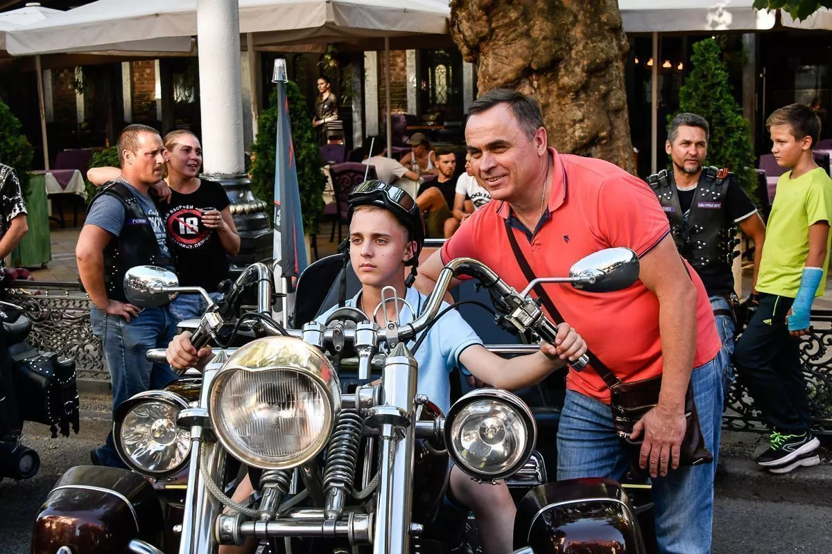 Яркий праздник для молодежи.