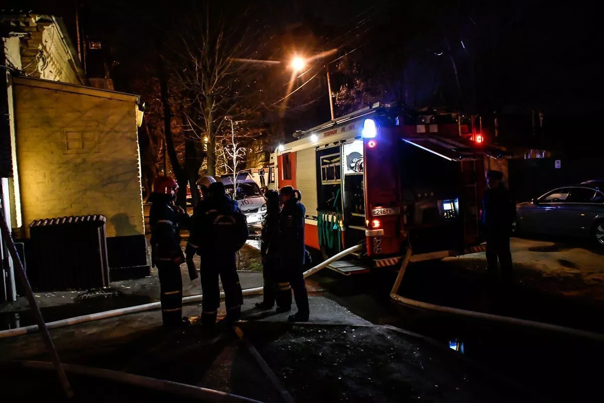 Пожар произошел в ночь на 27 января в многоквартирном доме на ул. Янковского