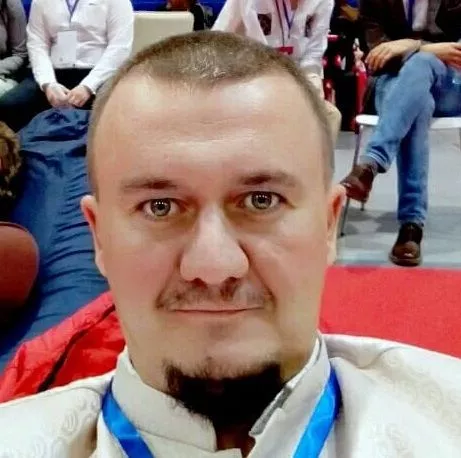 Костылев Алексей1 кро.jpg