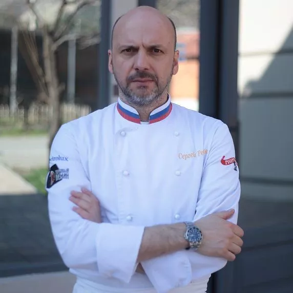 Шеф-повар-Сергей-Резник.jpg