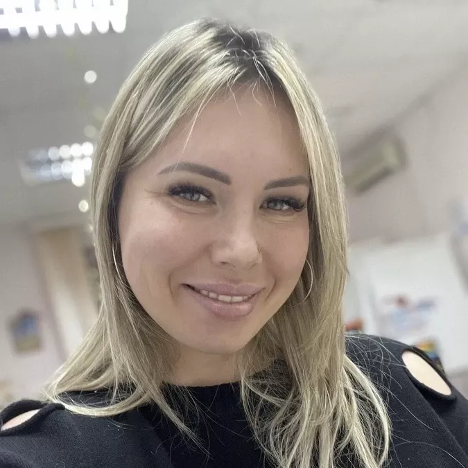 галина половинка психолог.png