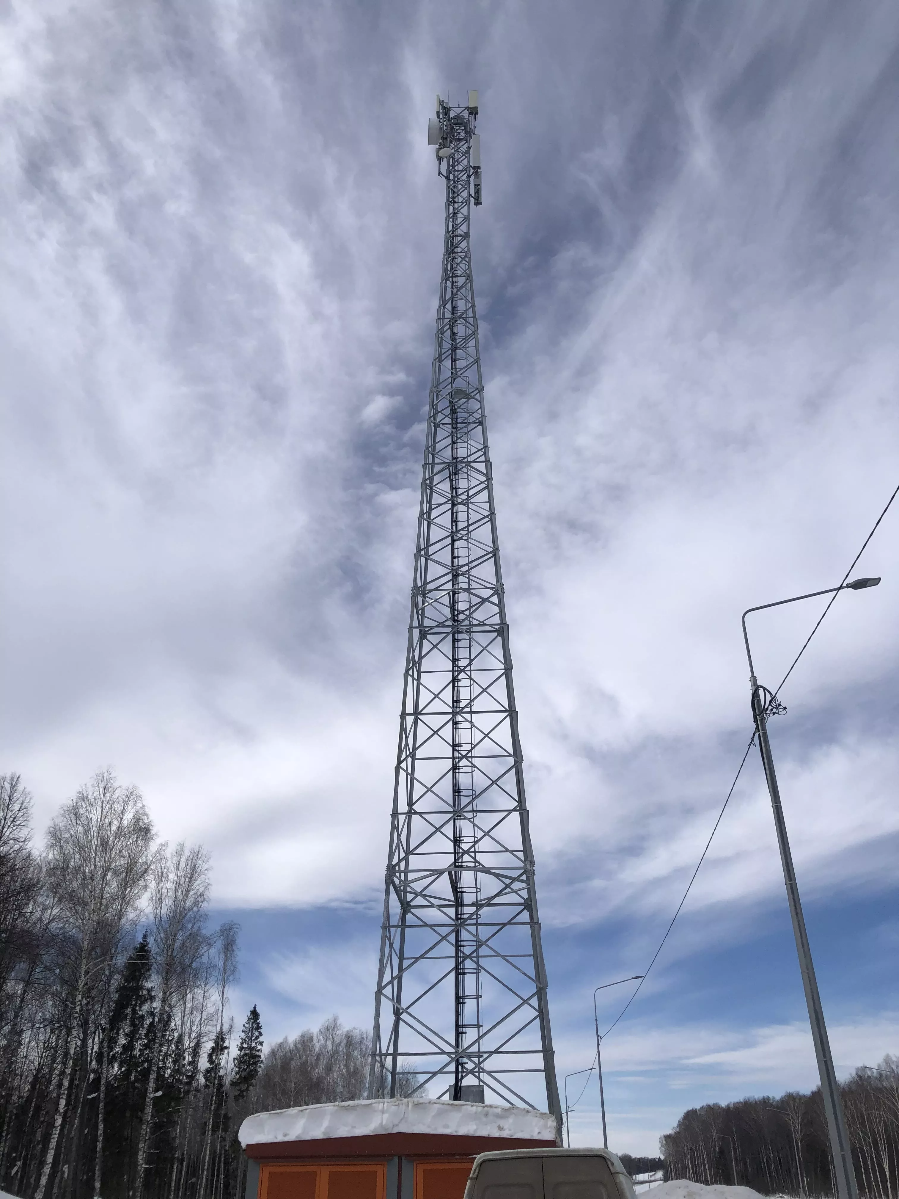 Tele2_M12 highway.jpg