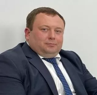 Сухомлинов