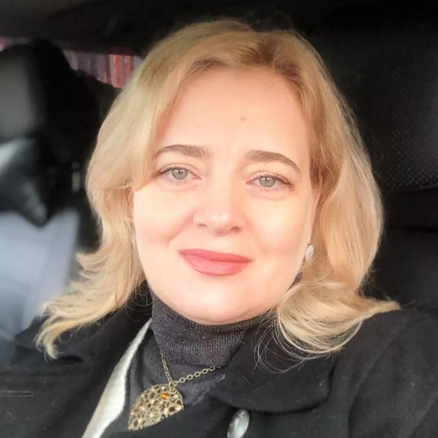 Марина Верстова психолог.jpg