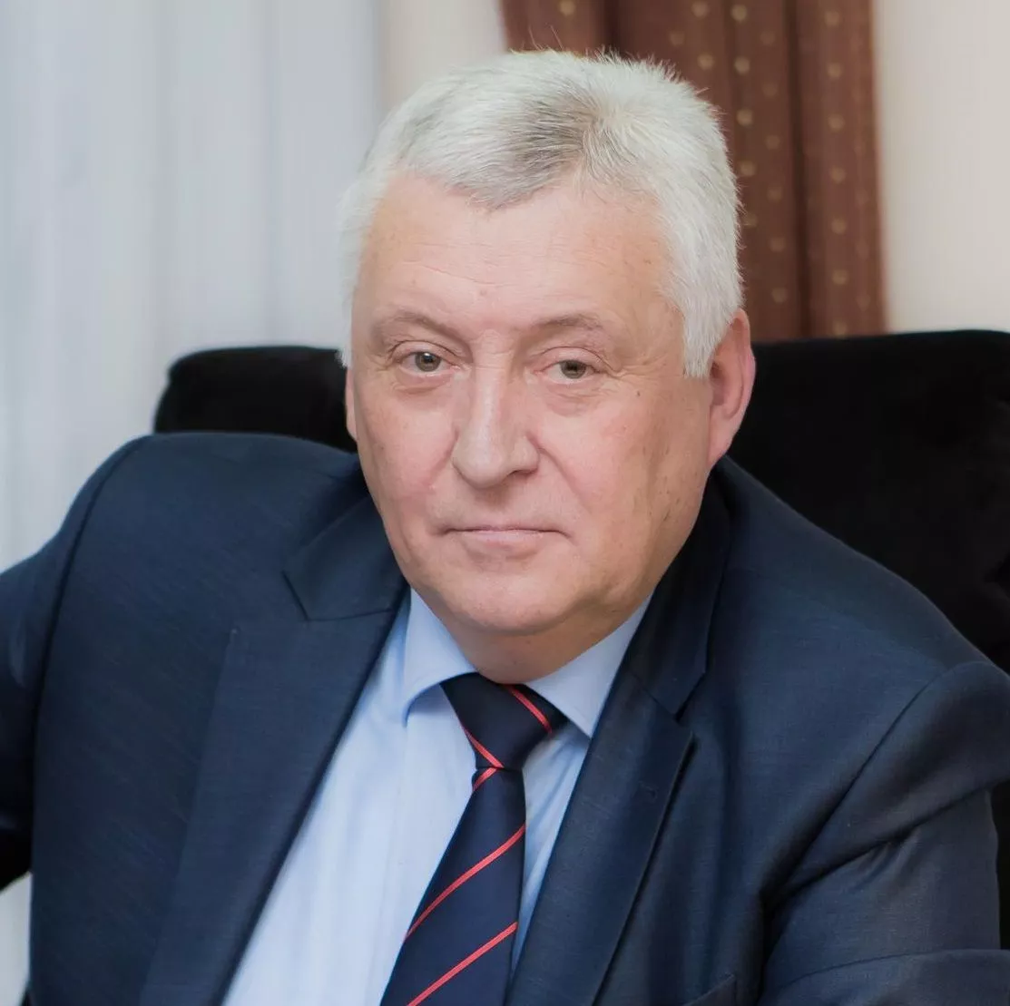 Поляков Юрий Анапа 300.jpg