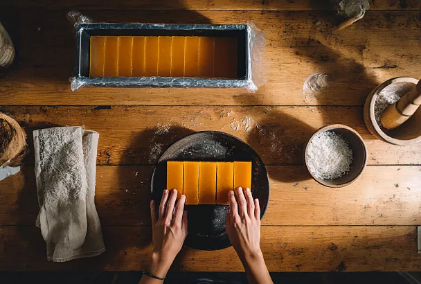 Тыквенный десерт без сахара с апельсином и кокосом