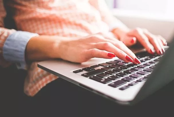 Краснодарка решила заработать на бирже, влезла в кредиты и лишилась 2,5 млн рублей