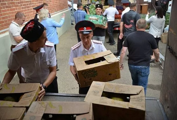 Кубанское казачье войско передало очередную партию гуманитарной помощи в зону СВО