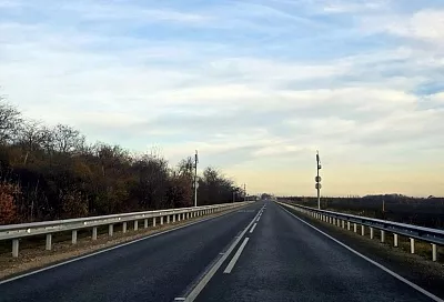 Дорогу в Динском районе отремонтировали по нацпроекту «Инфраструктура для жизни»