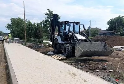 Зону отдыха в Щербиновском районе благоустраивают по нацпроекту