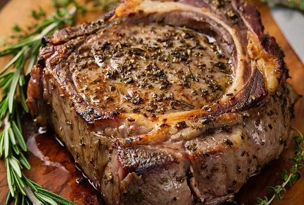 Мясо, которое тает во рту: секрет приготовления нежных мясных блюд «двойное одеяло»