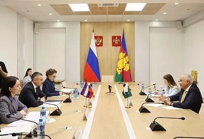 В Краснодар с рабочим визитом прибыл посол Пакистана в России