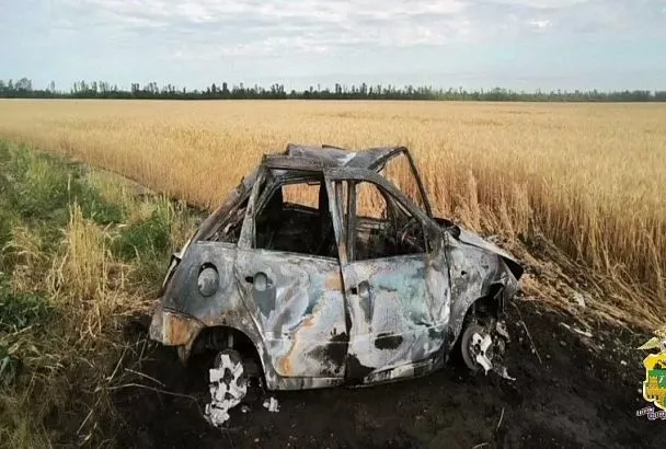 Двое взрослых и ребенок погибли в огненном ДТП на трассе в Краснодарском крае