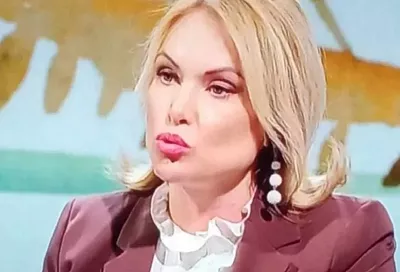 Экс-редактора Первого канала Овсянникову* внесли в реестр иноагентов