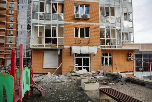 Более 60 квартир пострадало во время ночной атаки БПЛА в Новороссийске