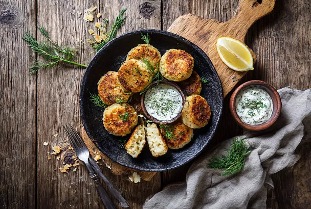 Картофельные котлеты с квашеной капустой по-деревенски