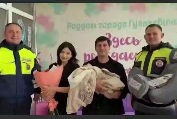 В Гулькевичском районе автоинспекторы экстренно доставили роженицу в роддом