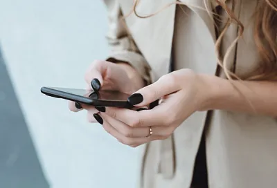 Адвокат объяснил, почему нельзя давать телефон другому человеку