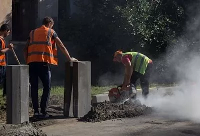 В Краснодаре досрочно ремонтируют семь участков дорог из списка 2021 года